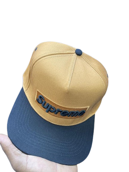 Supreme Custom Script Box Snapback Cap – Camel Brown & Black